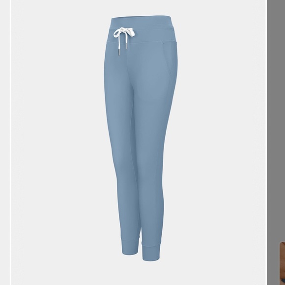 HALARA softly zero high waisted joggers in Blue shadow Size xs PETITE NWT - Picture 10 of 14